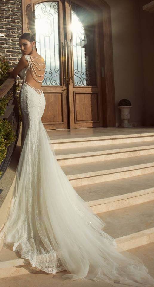 wedding-dresses-1680