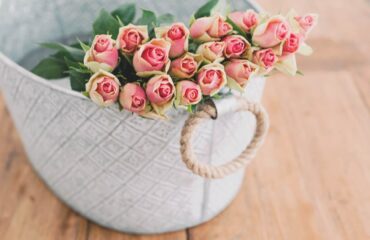15 Pretty  Lies You Have Been Told About Wedding Bouquet How To Make The Right Choice
