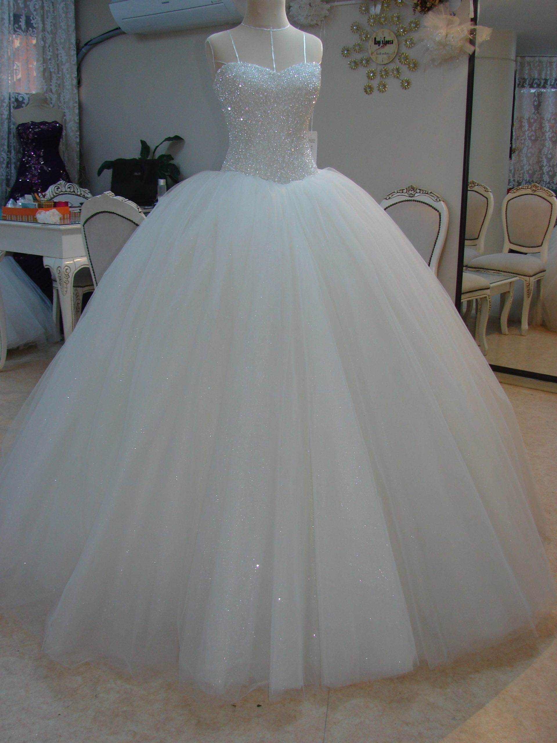 wedding-dresses-0194