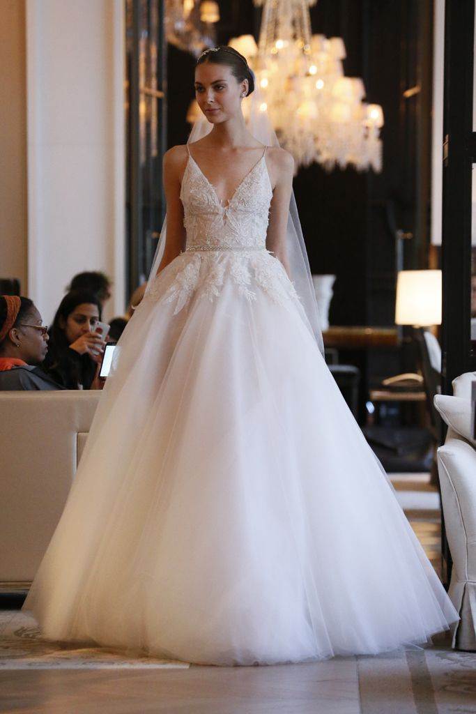 wedding-dresses-1601