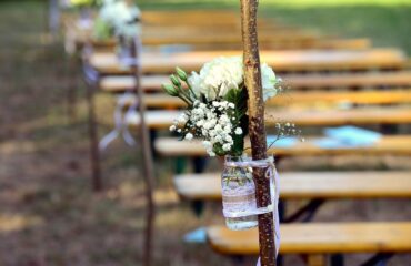 7 Top The Ultimate Guide To Hiring A Wedding Planner