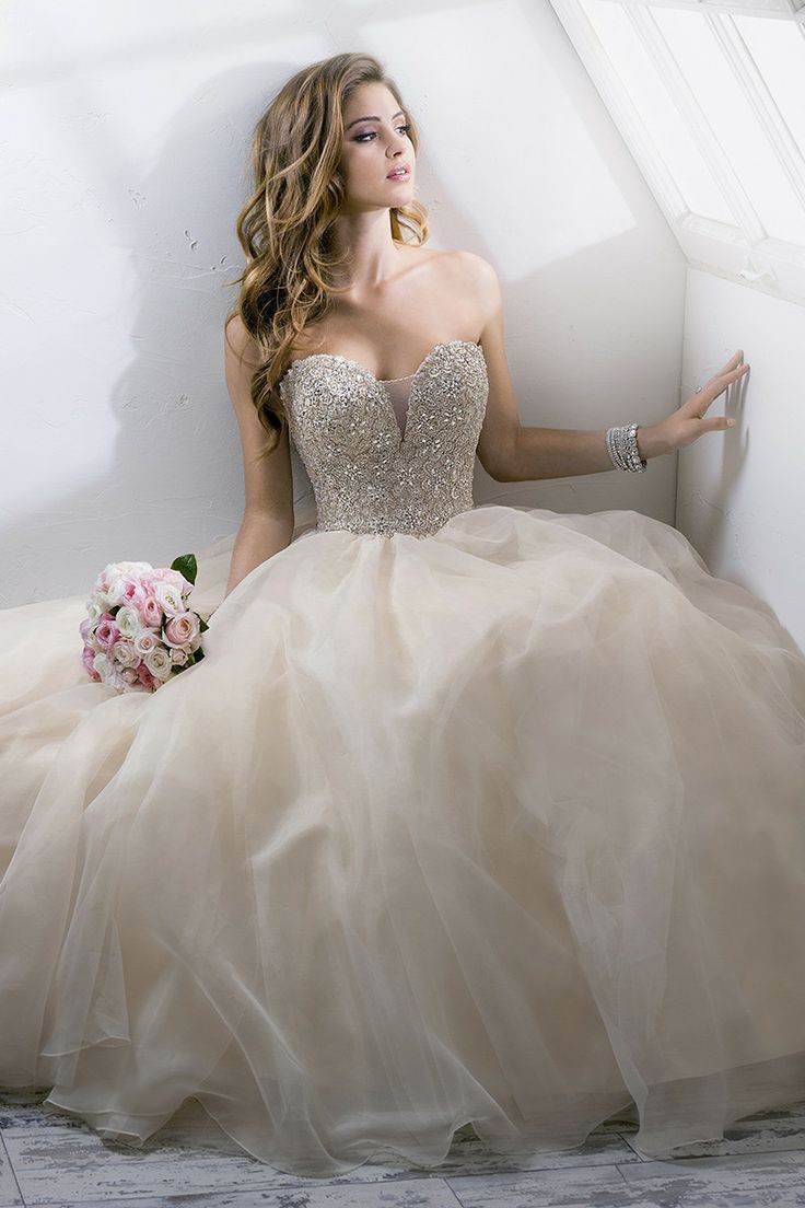 wedding-dresses-1360