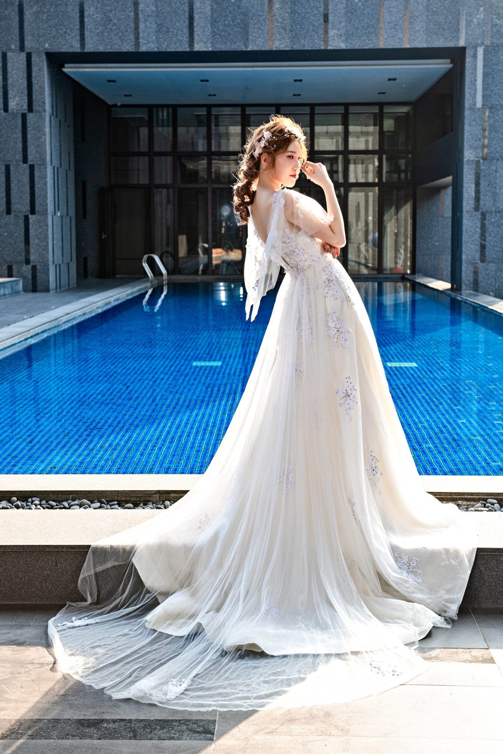 wedding-dresses-0011