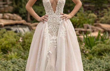 11 Super Wedding Dresses Lace Open Back