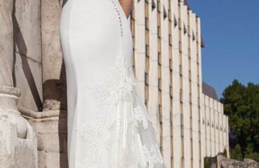 18 Tips on Wedding Dresses Mermaid Simple