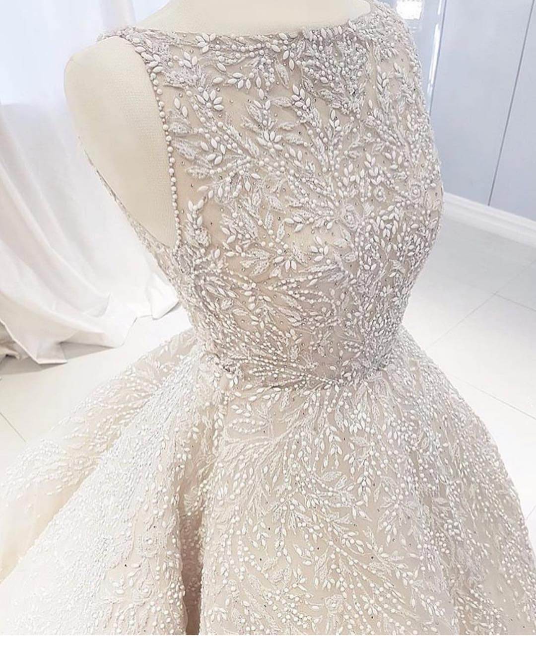 wedding-dresses-0421